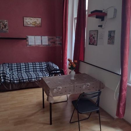 Tiborlak Apartamento Budapeste Exterior foto