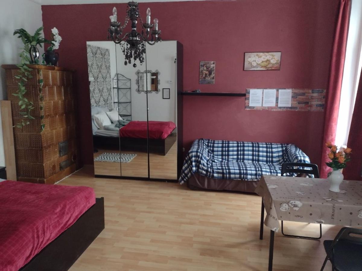 Tiborlak Apartamento Budapeste Exterior foto